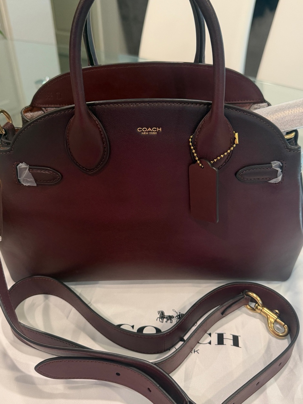 Coach Empire 28 in Merlot